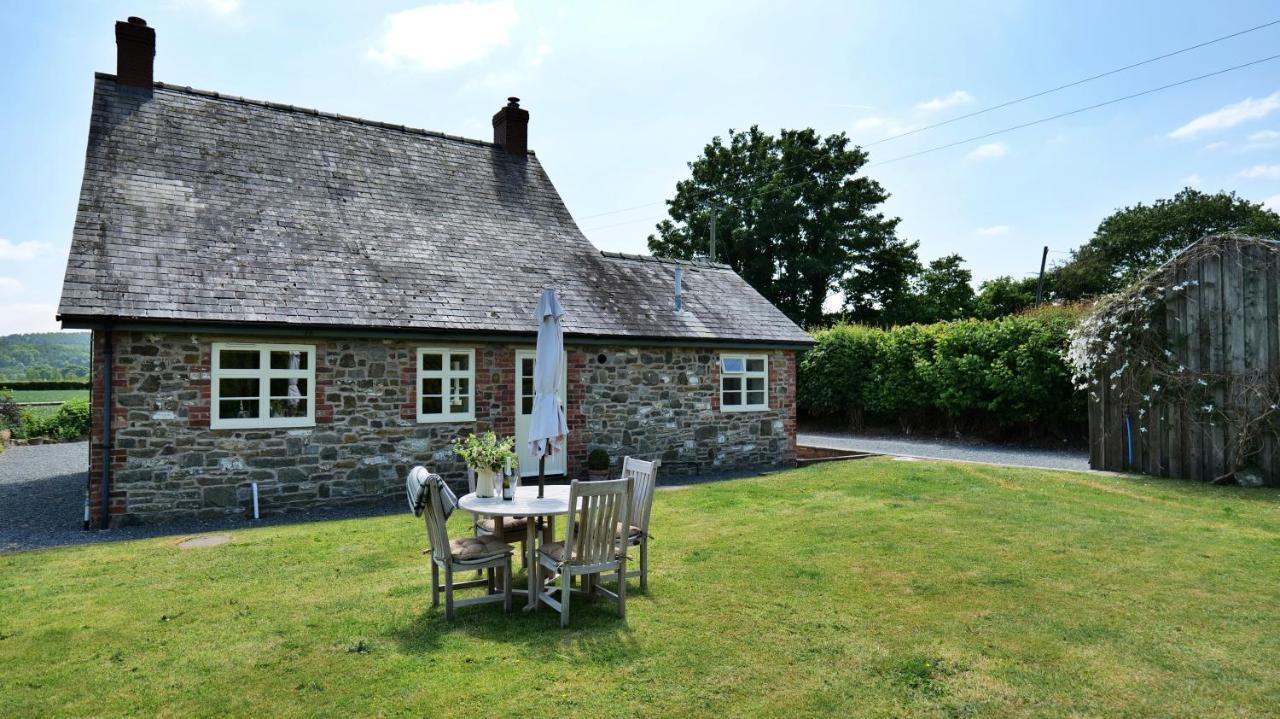 Country Cottage With Far Reaching Views Presteigne Buitenkant foto